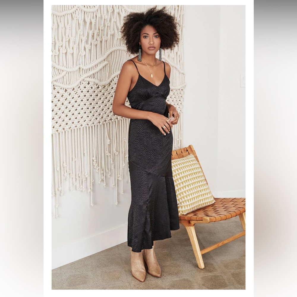 Saltwater Luxe Sharice Midi Slip Dress in Black